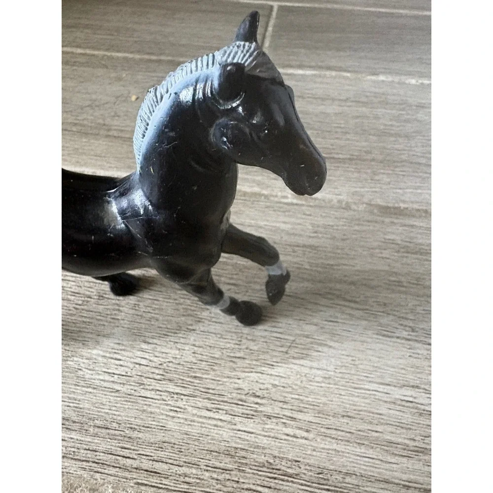 Vintage 1975 Imperial Toy Black Horse Figurine Trotting Hong Kong Plastic 5 Inch